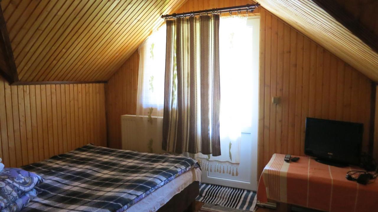 Cottage V Gorakh Izki Exterior photo